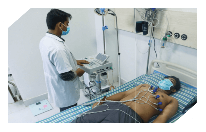 অত্যাধুনিক  ডায়াগণস্টিক সেন্টার